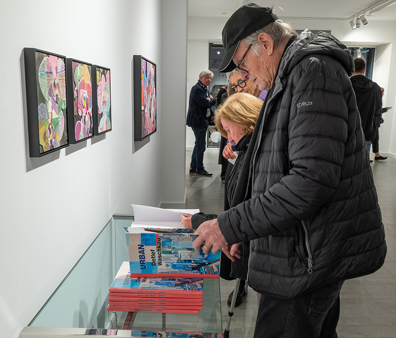 Ausstellung "Blüten" von Detlef Waschkau